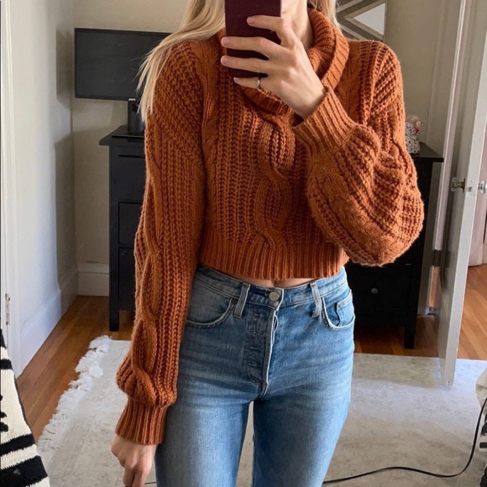 Sweater - Picture 5 of 5